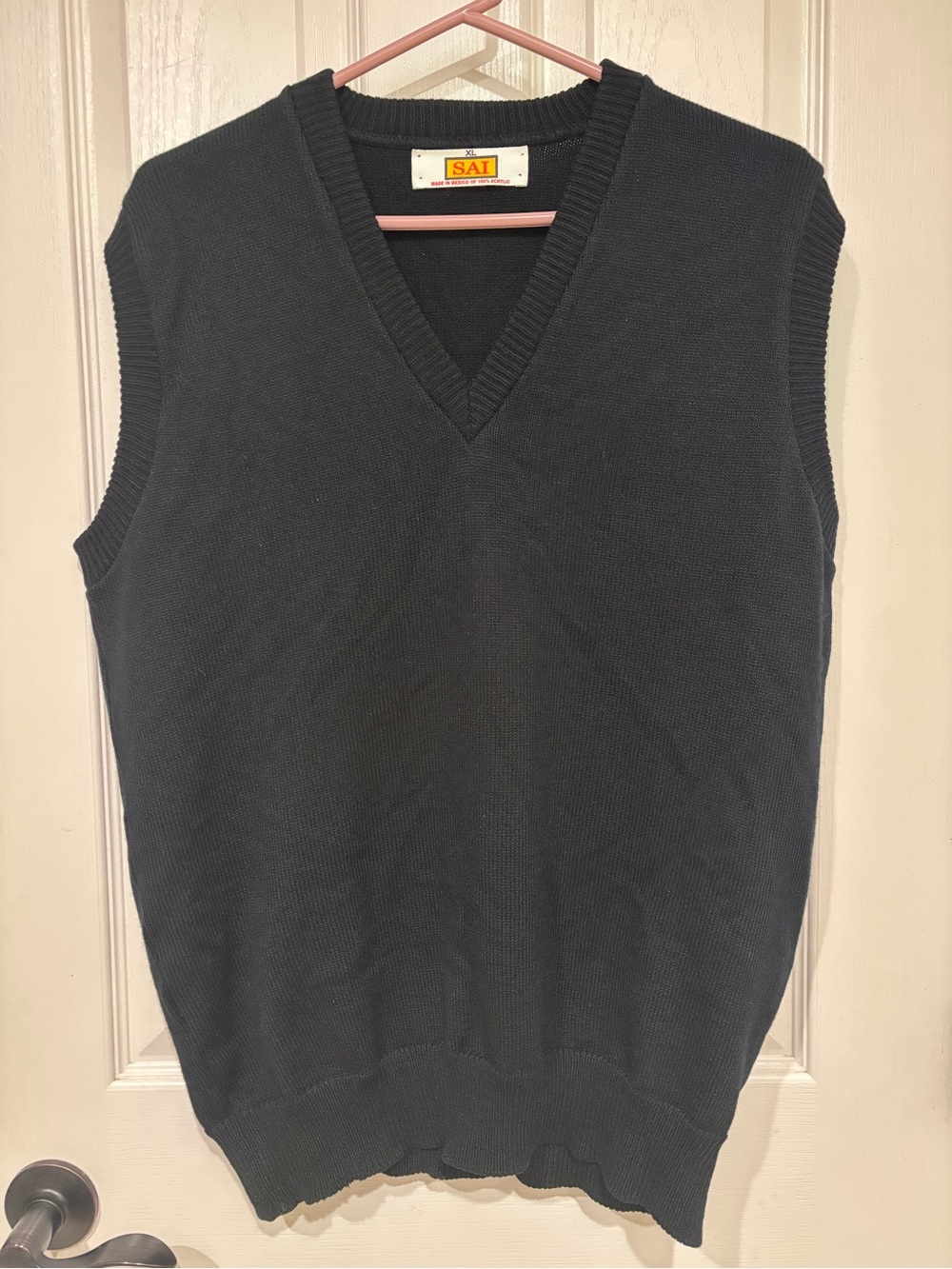 Men's V-Neck Sleeveless Sweater Vest in Charcoal Gray
